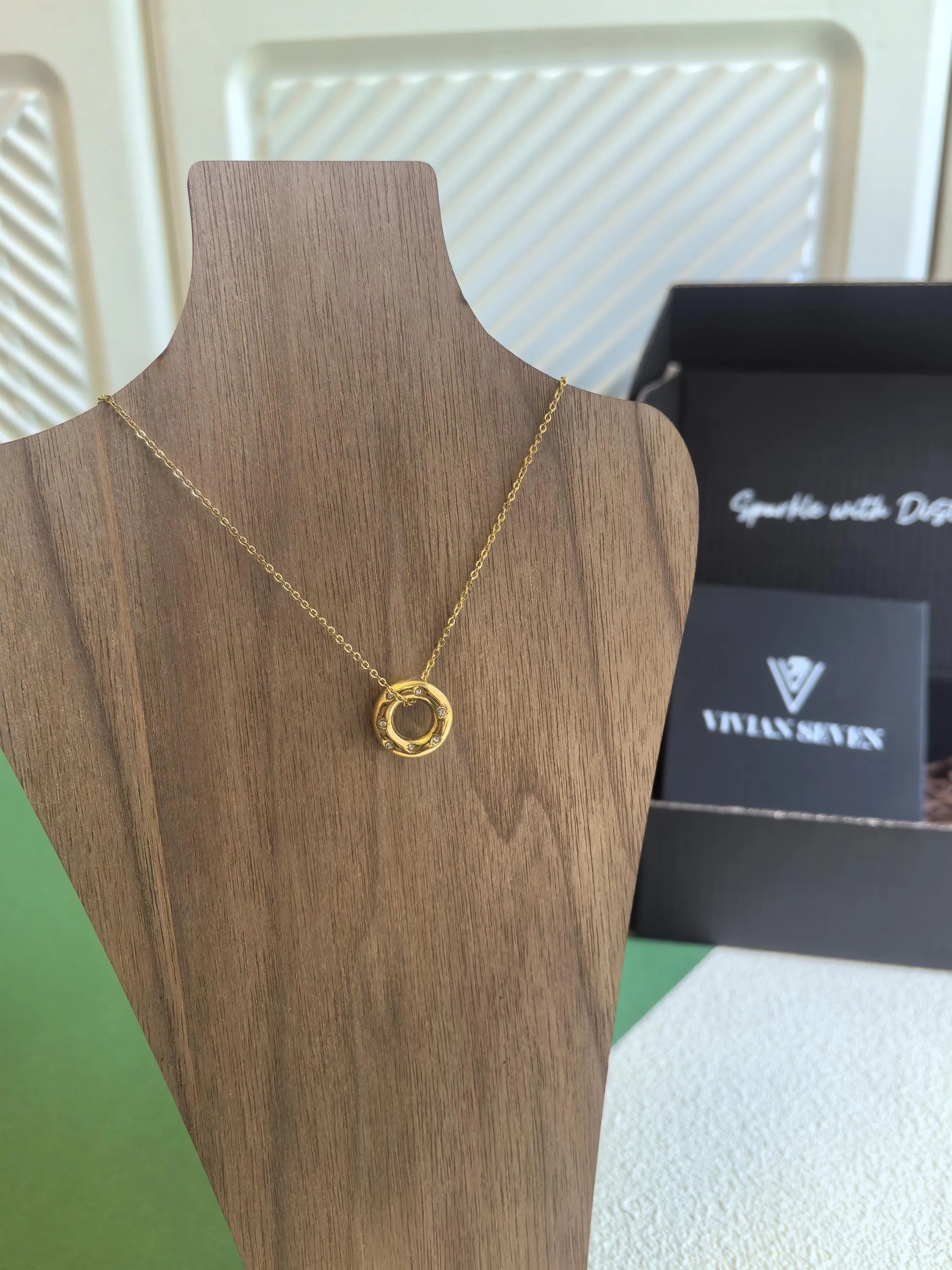 18K Gold Plate Stainless Steel Circle Zircon Pendant Dainty Necklace