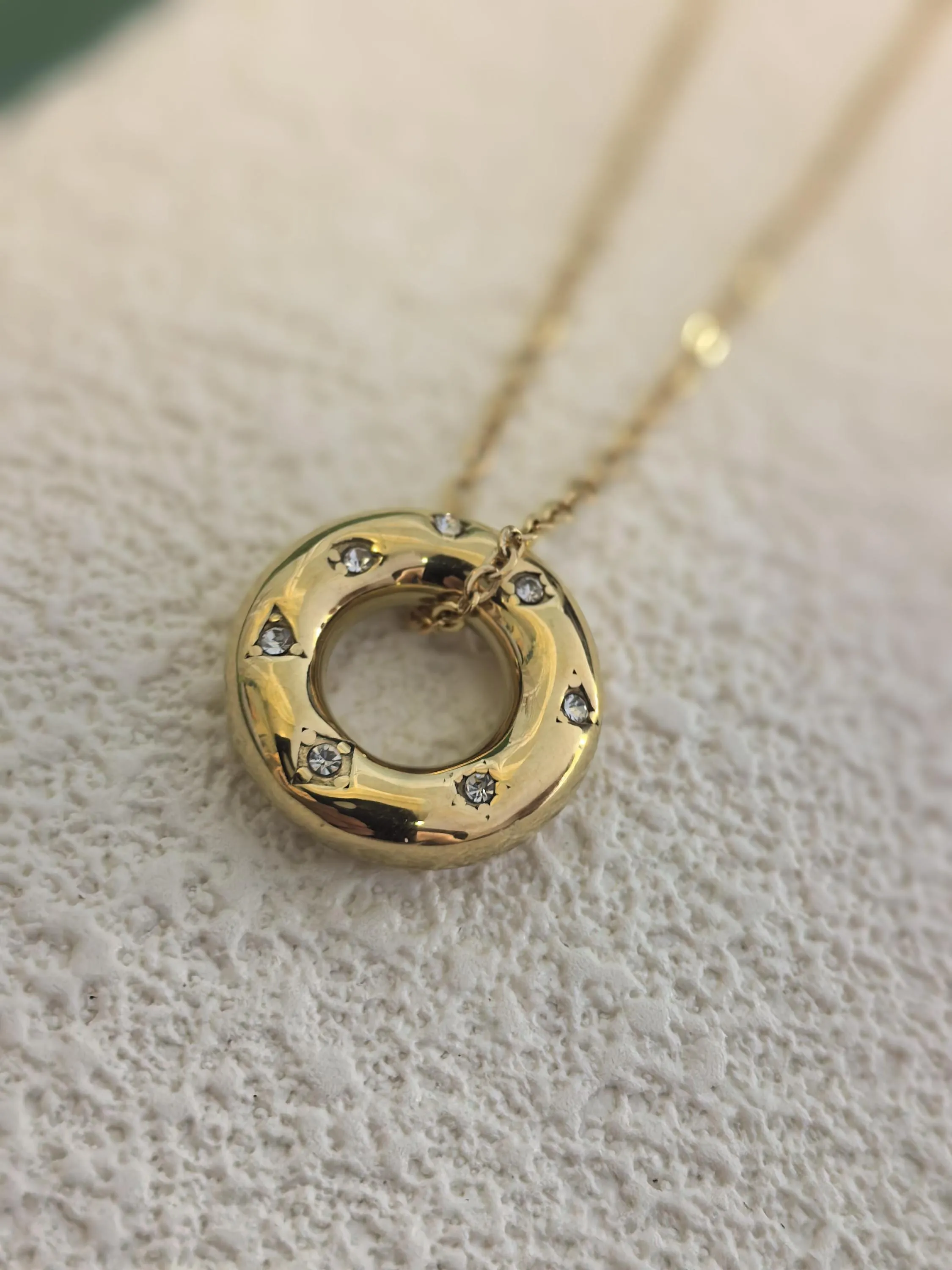 18K Gold Plate Stainless Steel Circle Zircon Pendant Dainty Necklace
