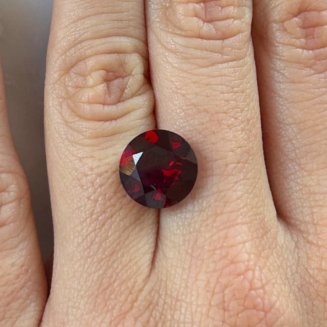 BESPOKE 5.23CT GARNET