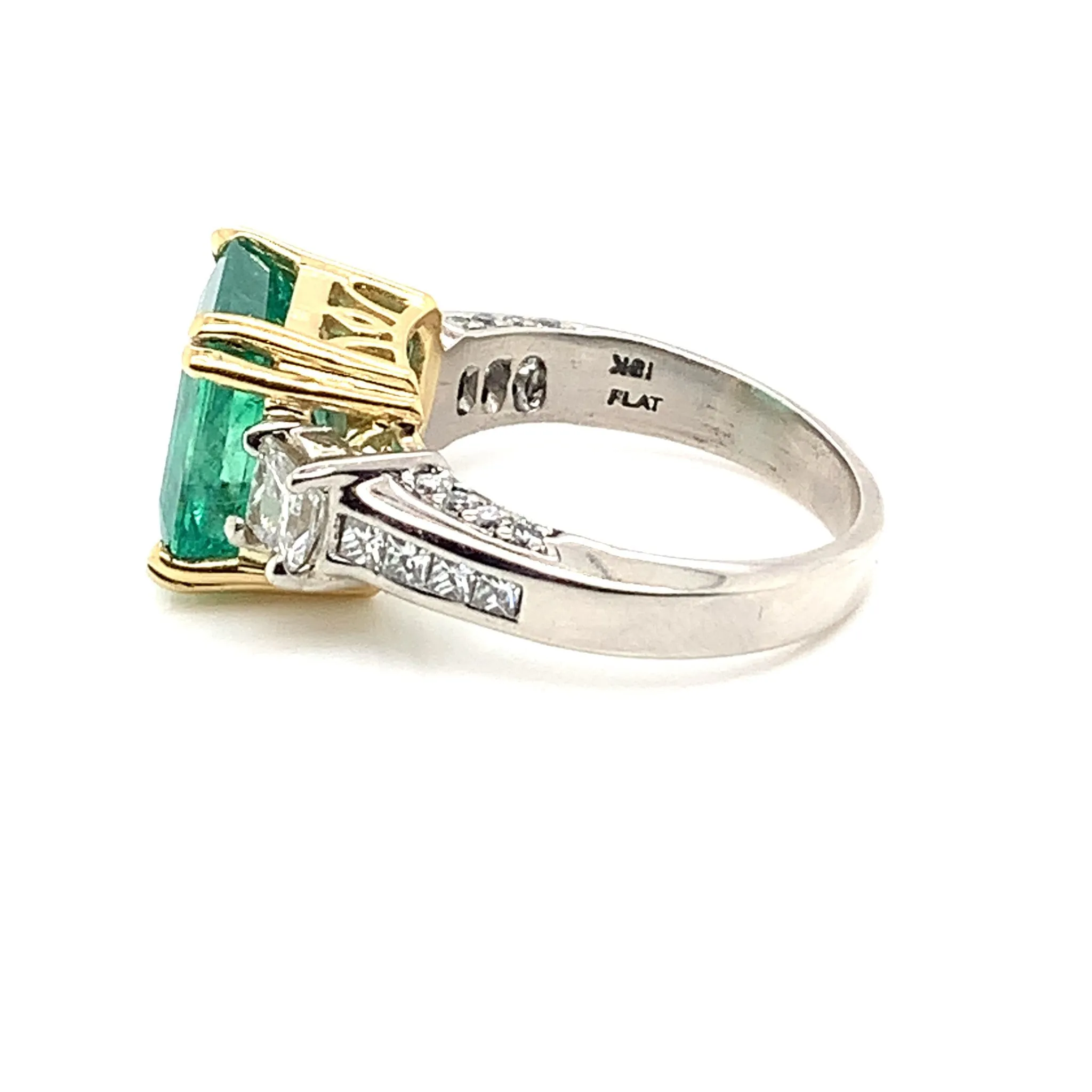 Colombian Green Emerald Diamond Ring