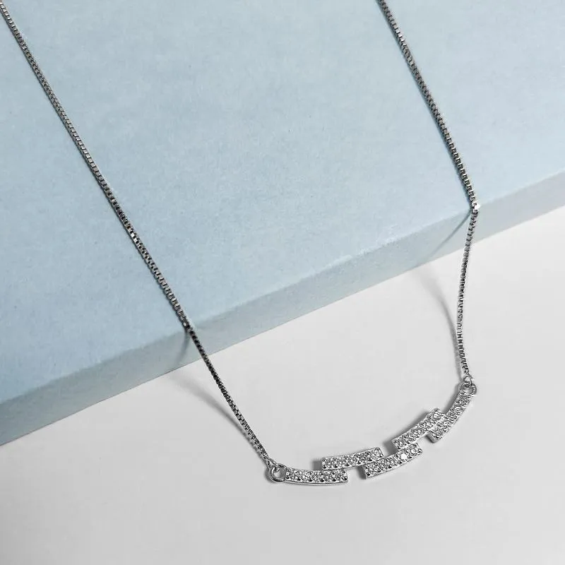 Curvy Bar Necklace with Box Chain