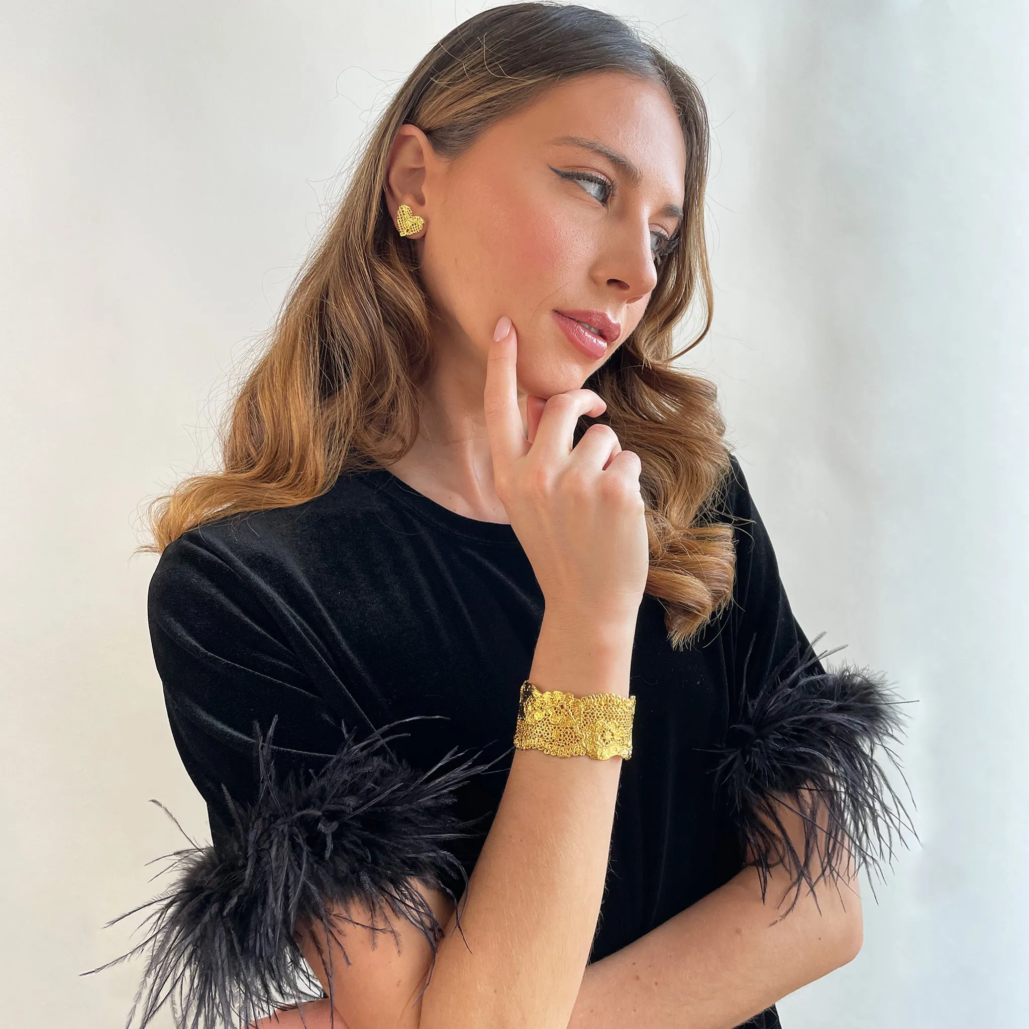 Donna - Lace Flower Cuff Bracelet in 24k gold or rose gold