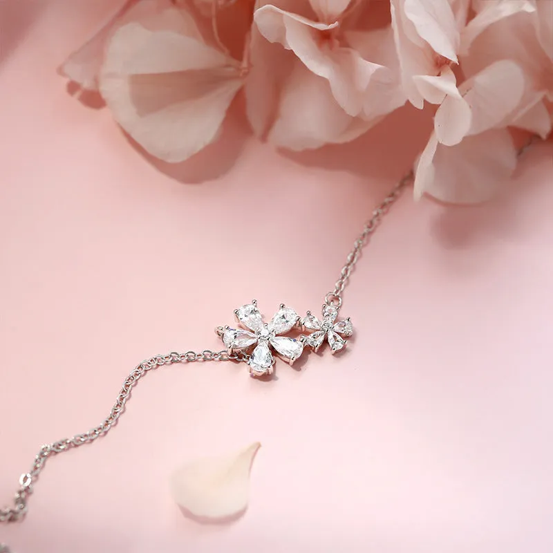 Five Valve Flower Chain Necklace