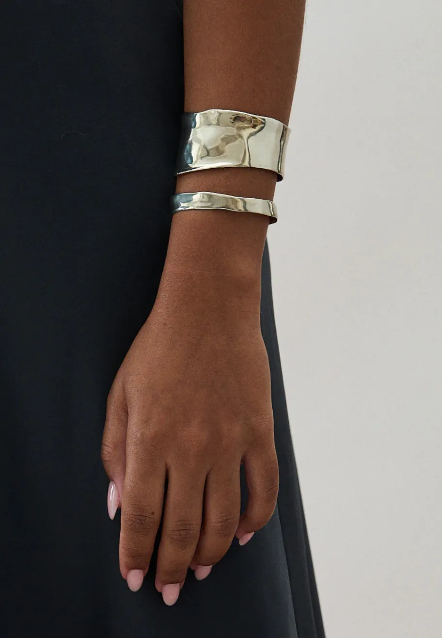 Mil cuff no.2