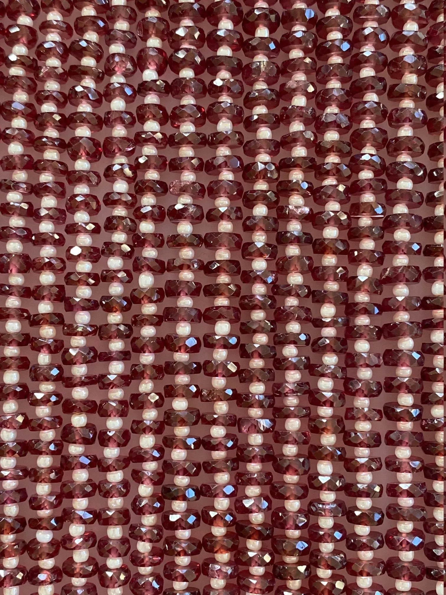 Natural Garnet Beads, Dark Tire Cut Garnets, Natural Garnet, Wheel Shaped, AAA quality Gemstone, Faceted Tires, Faceted Disc Shaped Garnet.