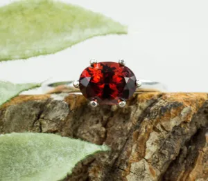 Pyrope Garnet Ring; Natural Untreated Madagascan Garnet