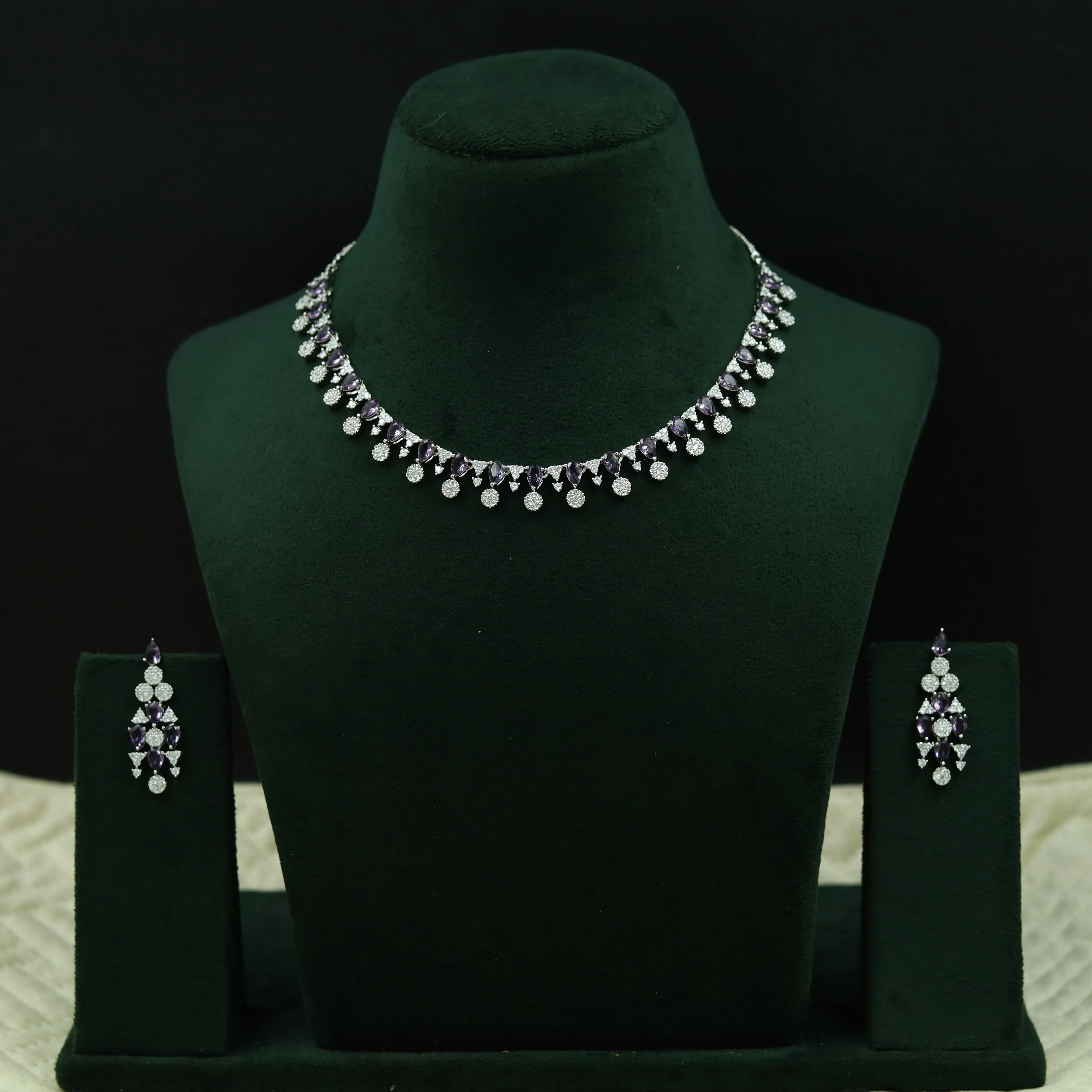 Round Neck Zircon/AD Necklace Set 12763-68