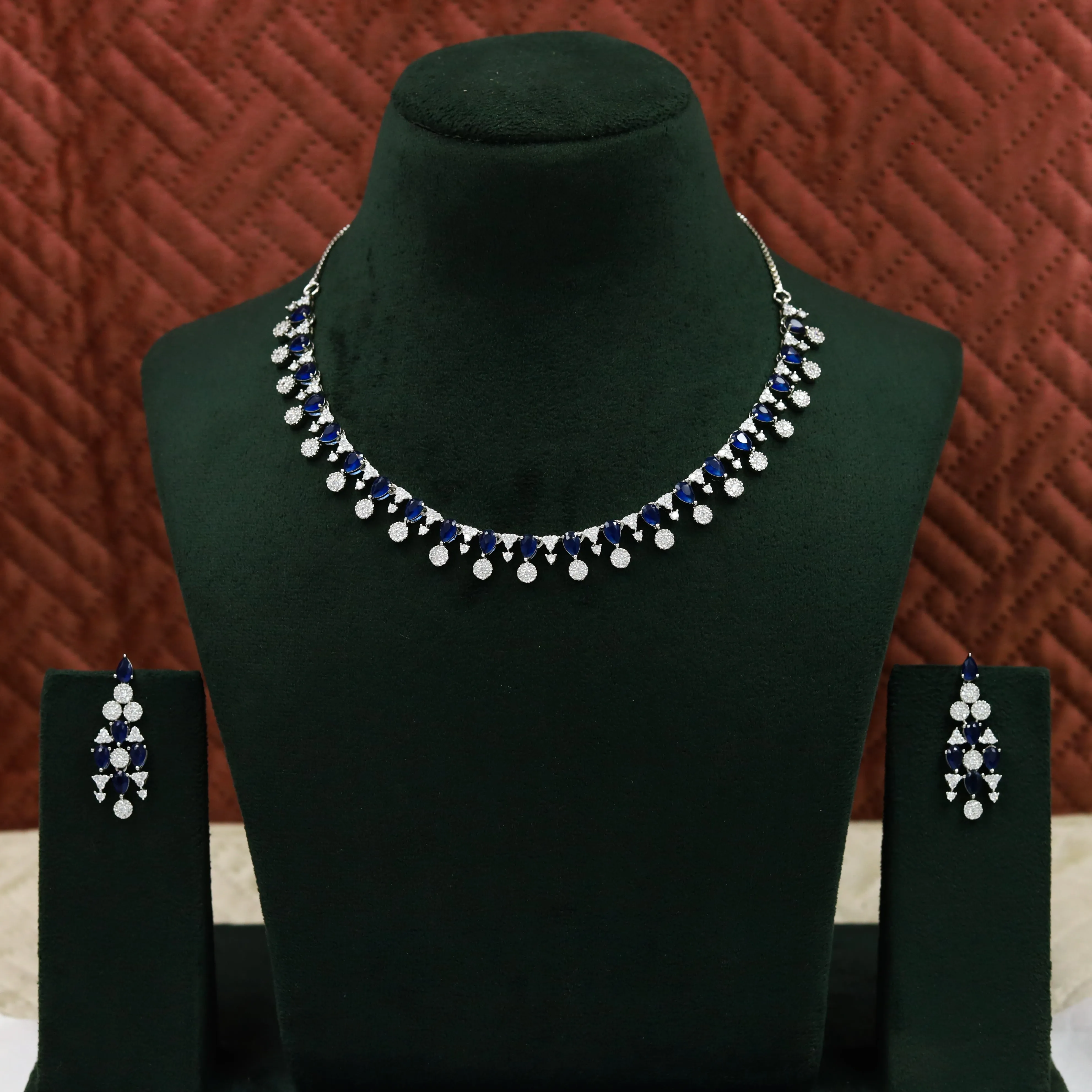Round Neck Zircon/AD Necklace Set 12763-68